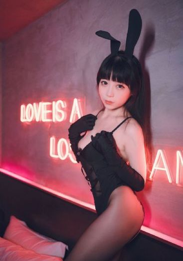 欧美男生空间素材_蓝光版中文字幕包