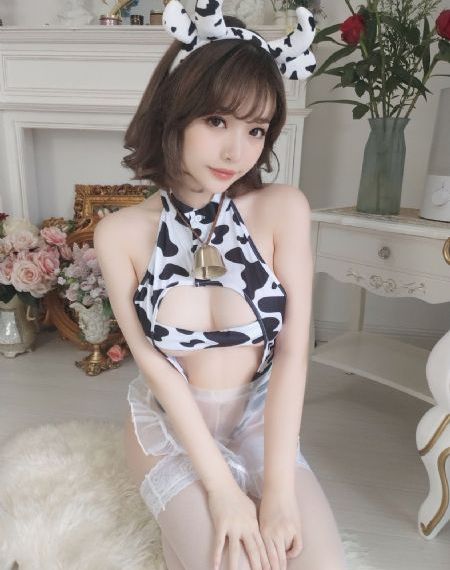 亚洲东方800av_HD高清完整电影