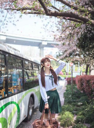 国产头盔哪个牌子最好_BD英语高清电影在线