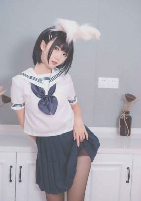 国产精品制服丝袜在线_BD国语BD在线观看